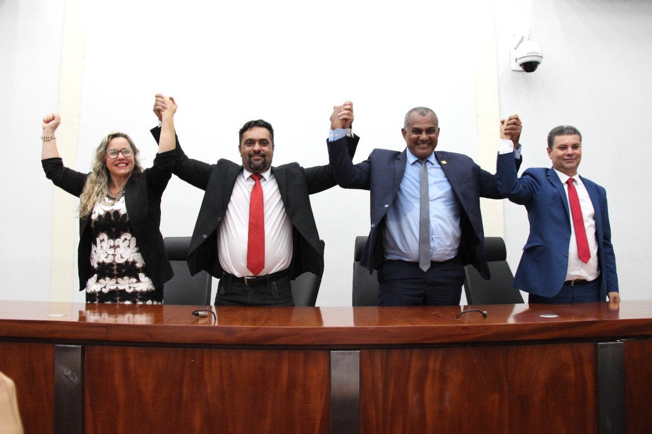 Mesa Diretora biênio 2023-2024 é eleita