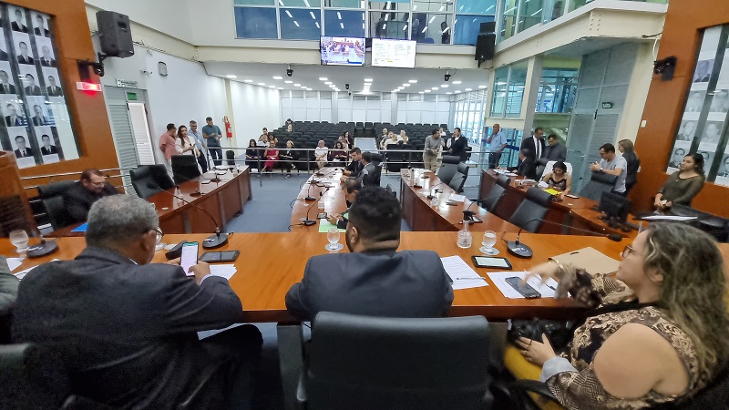 Reunião extraordinária libera R$ 12 milhões em crédito adicional suplementar